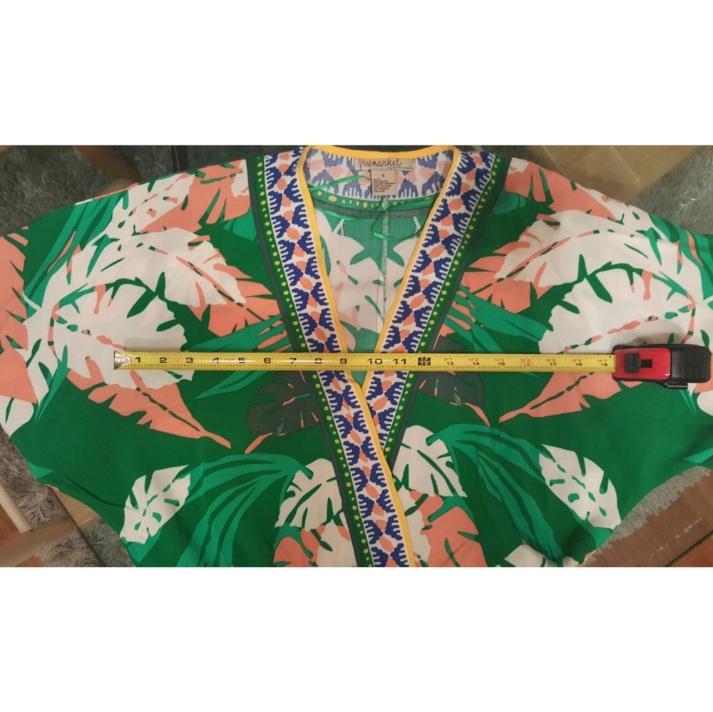 Palm Leaf Print Top w/ Kimono Sleeves  *NWOT* - Picture 3 of 4